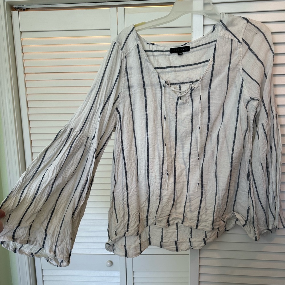 Large bell sleeve top